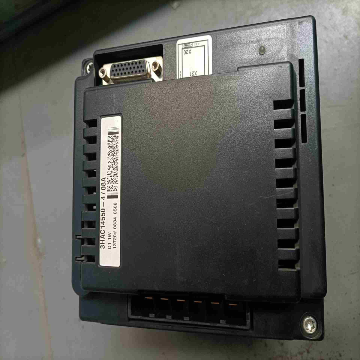 ABB机器人驱动器3HAC14550-408A议价