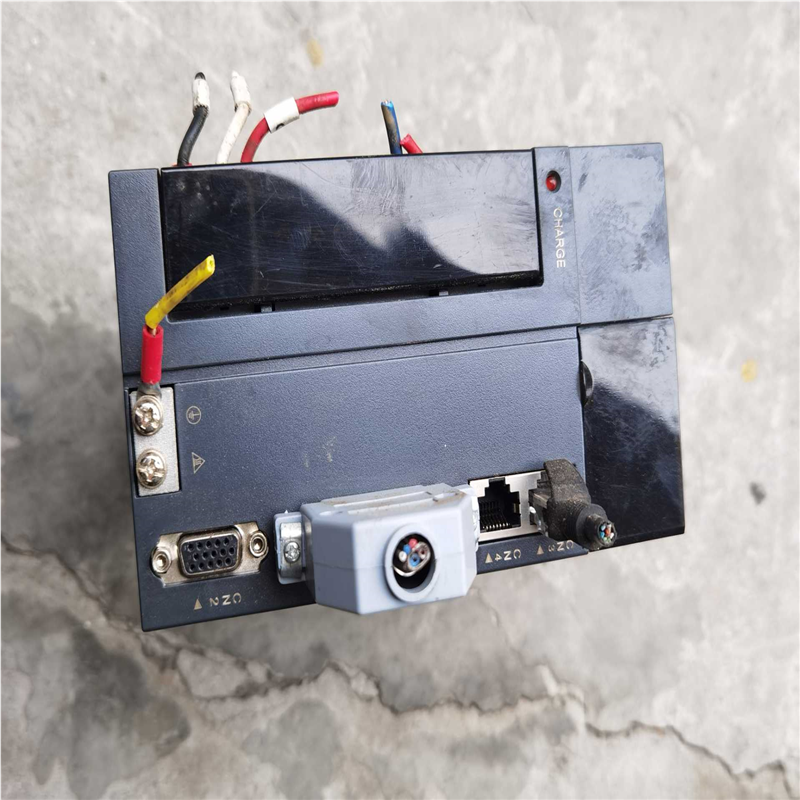 议价伺服驱动器HS100M2-M闲置拆机，详见下图