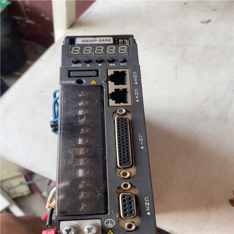 IS600PS5R5I汇川伺服驱动器，实物图，，（憨憨电子）