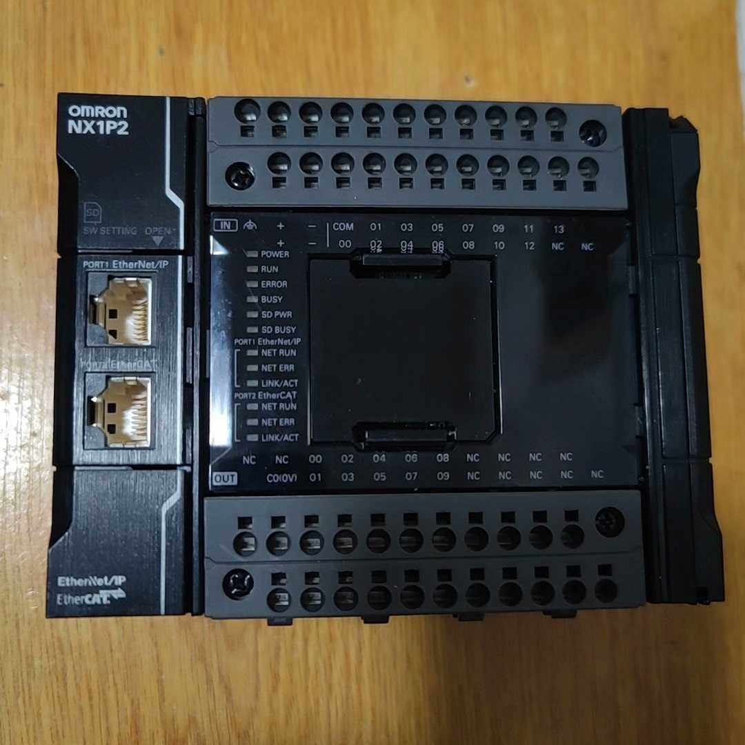 议价欧姆龙PLC NX1P2-9024DT 成色漂亮 功能包好