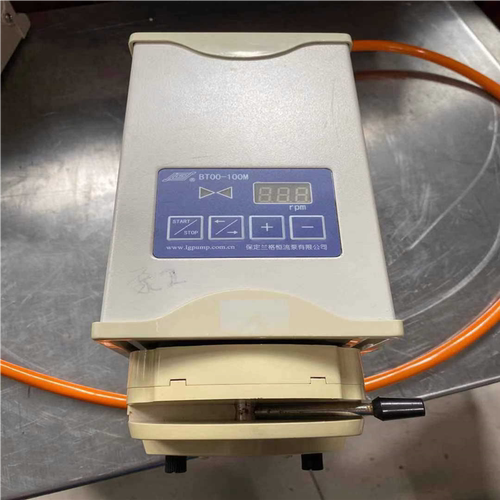 议~保定兰格BT00-100M蠕动泵，成色如图，正常使用，具体参