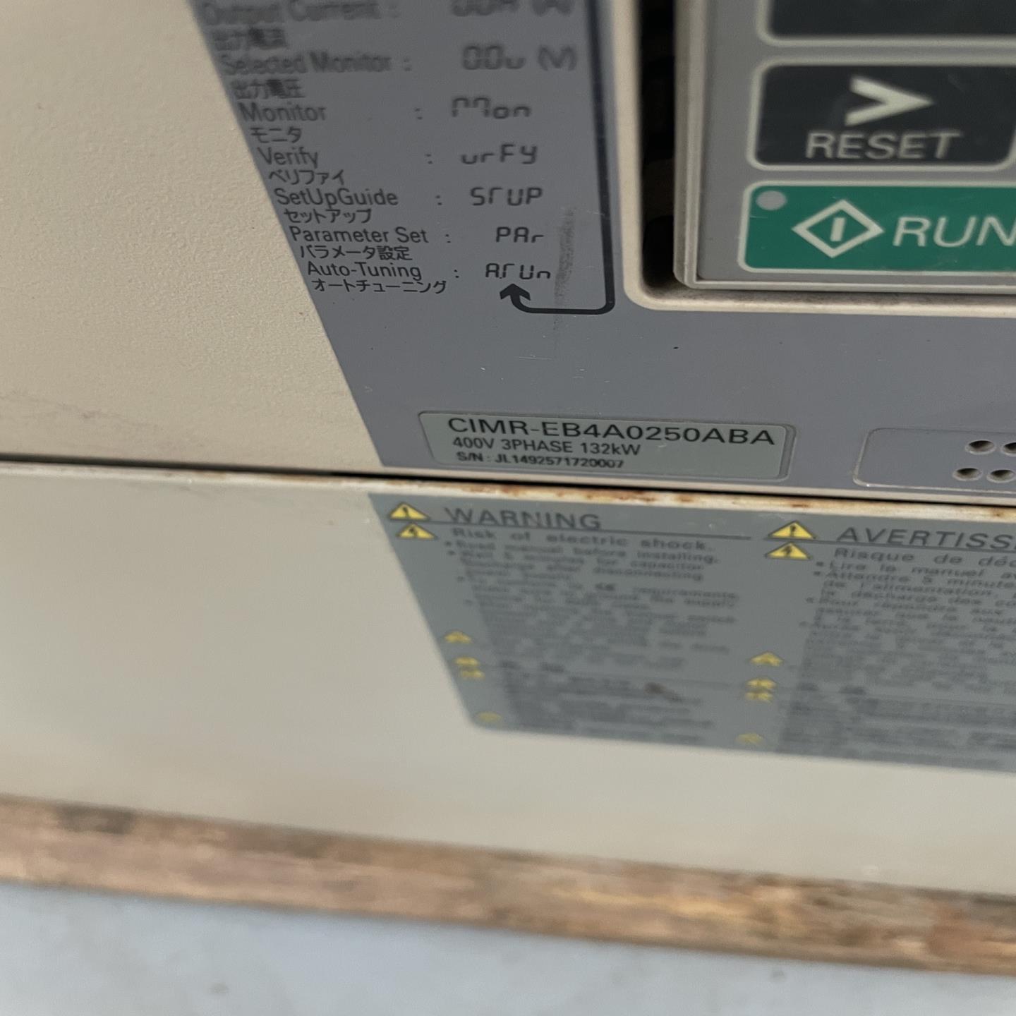 安川E1000变频器CIMR-EB4A0362AAA CIM(崽崽配件）