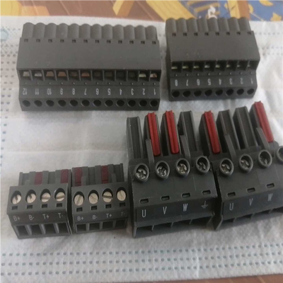 (议价)贝加莱驱动器端子8BZVI0055D0.000-1，