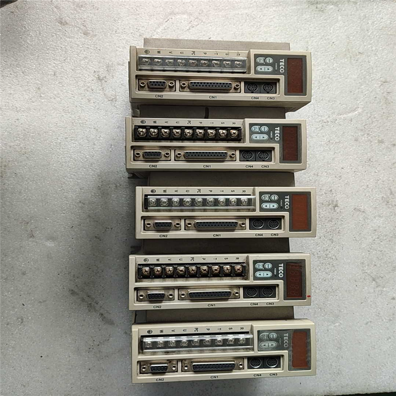 东元伺服驱动器JSDEP-20A  200W  实物图，功能