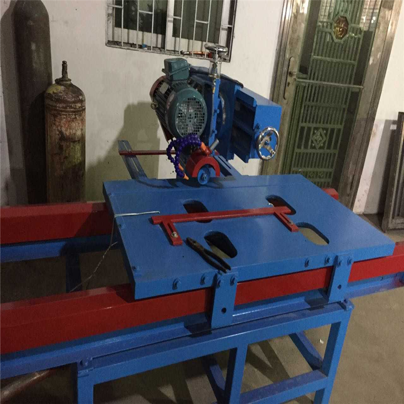 楼盘工地瓷砖加工切割机台式手推切割机便式磁砖加工机械手推介机
