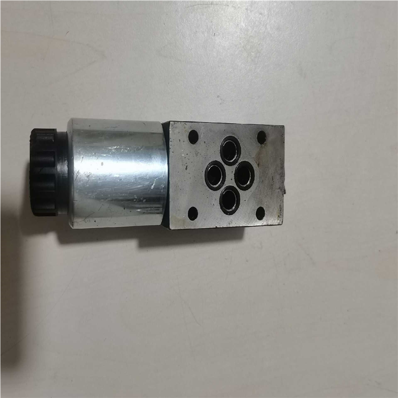 议~力士乐4WE6D62/EG24N9k4电磁阀成色如实图拍