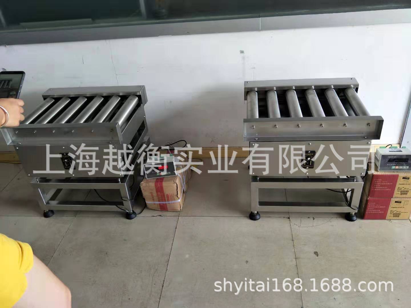 无动力滚筒检重输送电子秤