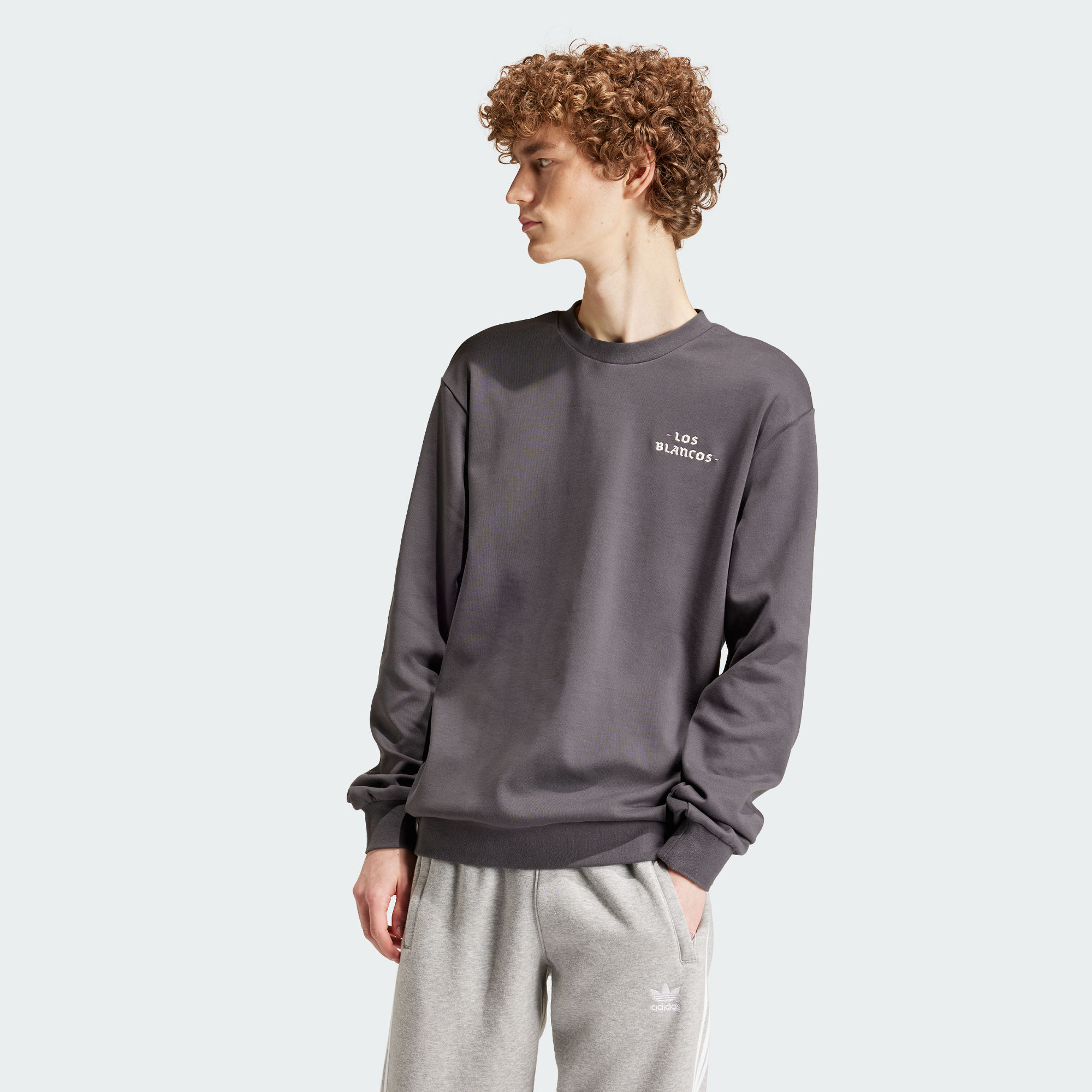 Adidas/阿迪达斯 男子皇马足球休闲文化运动卫衣套头衫 IU2747