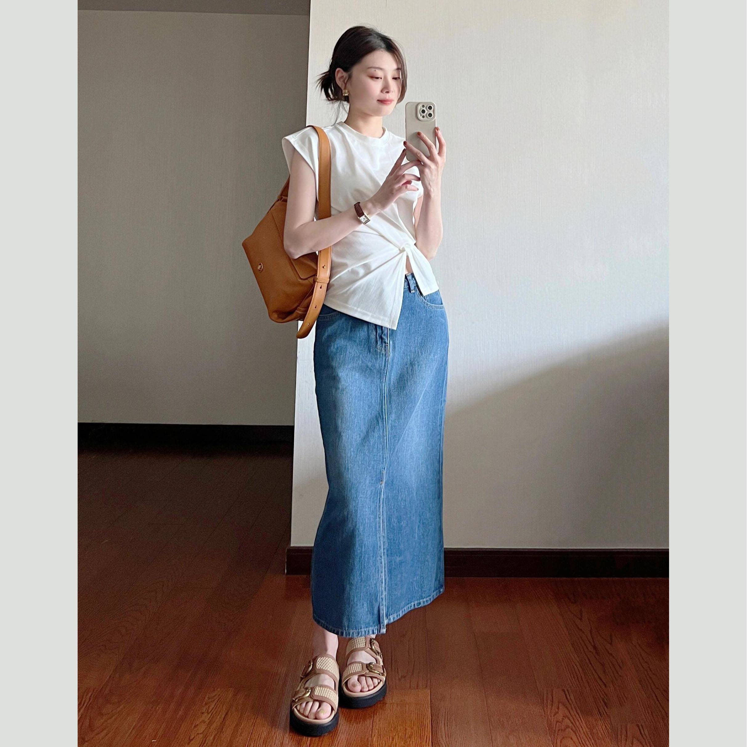 韩系松弛感淡人穿搭套装夏季新款不规则小飞袖上衣搭配牛仔半身裙