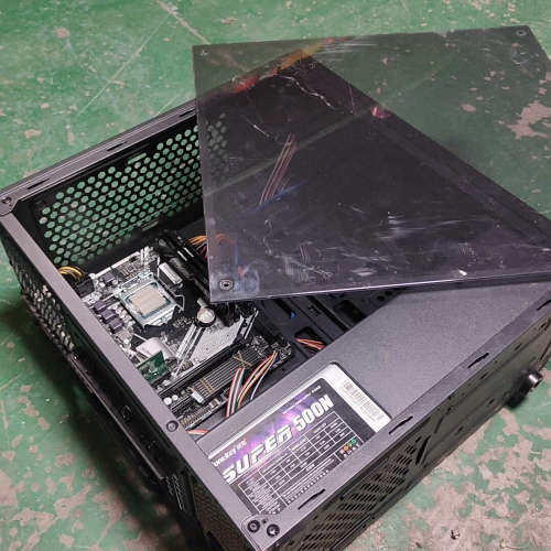 议价刚到货 主机  i5-8400