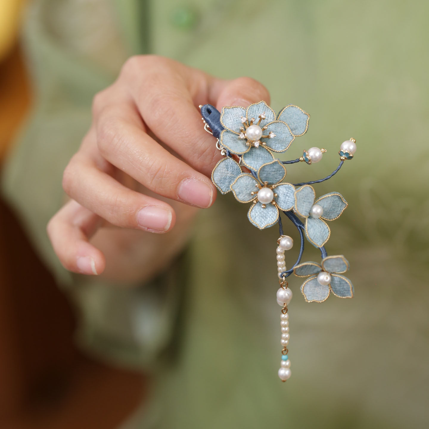 侧边花朵发饰蓝色耳后发夹女后脑勺平夹短发边夹流苏国风发卡旗袍