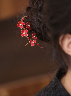 梅花簪子红色订婚发饰仿绒花u形发簪古风女童头饰结婚秀禾服发钗