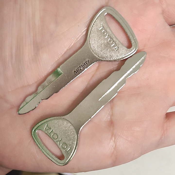 叉车钥匙A62597点火开关FD2030