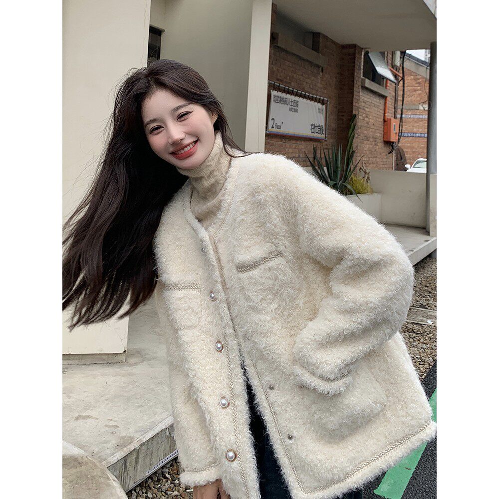 米白色小香羊羊毛女式冬季新款奶香小人物加厚短棉衣