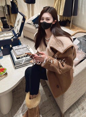 RIXO DORE法式秋冬新款高级感小香风大翻领皮毛一体羊羔毛外套女