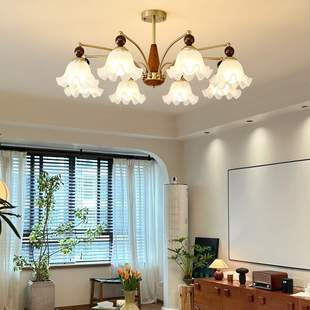 美式复古主客厅吊灯卧室餐厅灯高级感新款大厅实木中古风灯