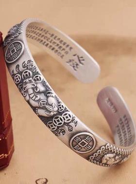 霸气个性貔貅只进不出藏银手镯