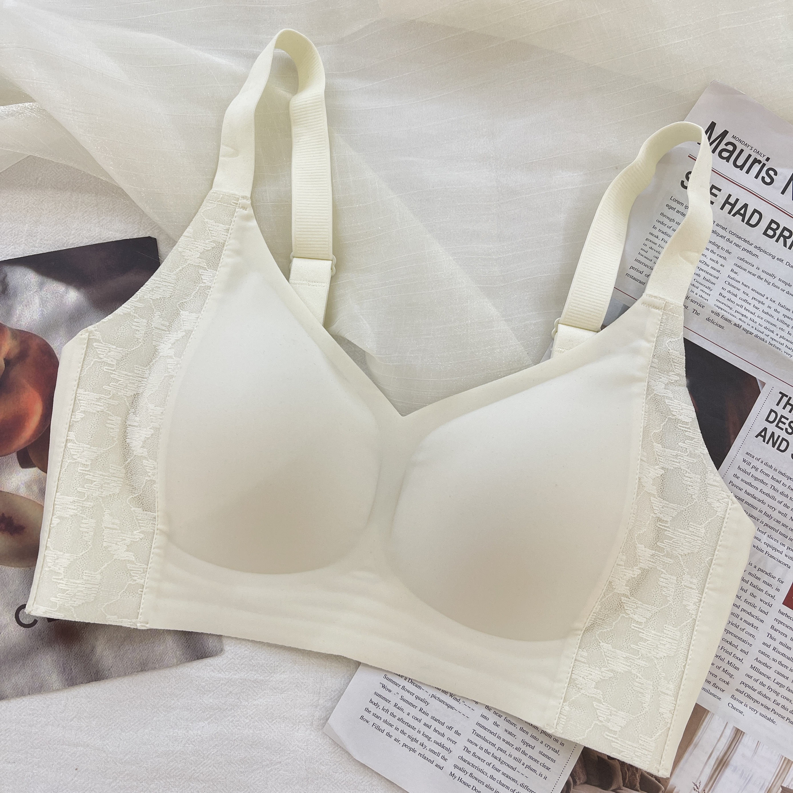 古妃新款无痕果冻条蕾丝提拉内衣女收副乳防下垂上托聚拢文胸罩