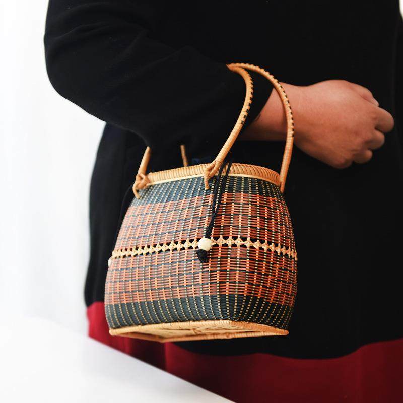 小号精编竹编包手提竹篮子送小女孩拍摄道具舞台效果插画收纳包