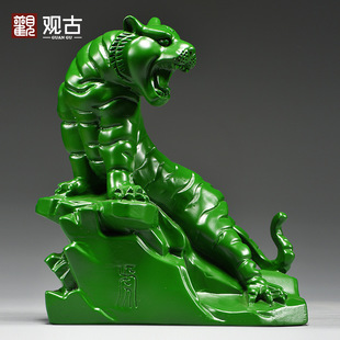 飾工藝品送禮 綠色實木雕刻虎擺件十二生肖木頭上山虎客廳電視柜裝