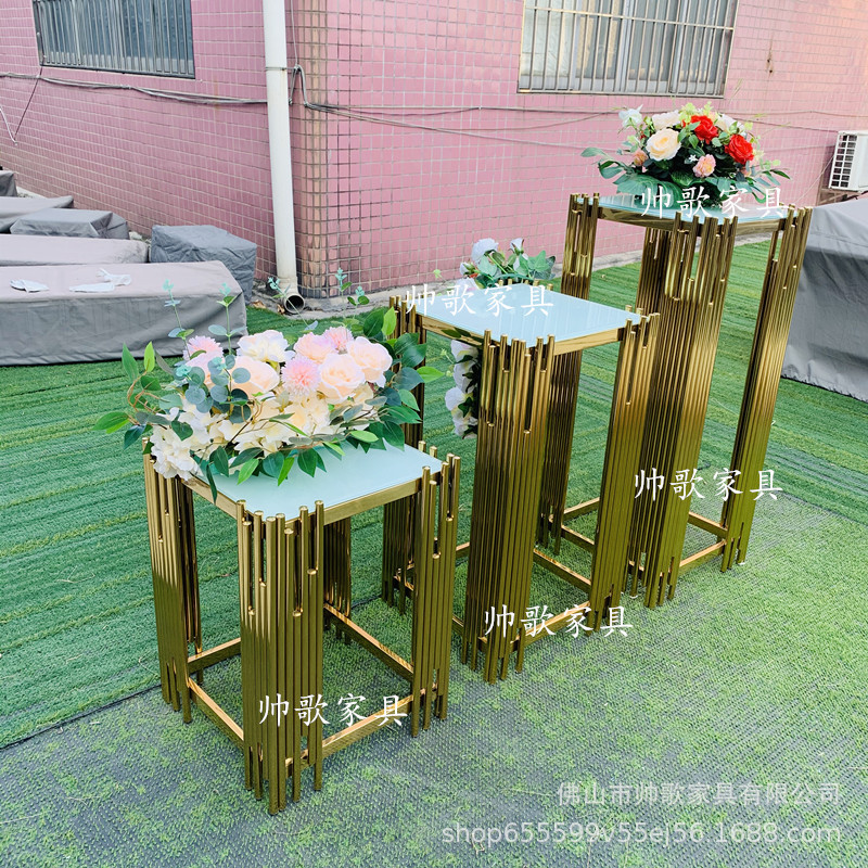 不锈钢金色方形婚庆背景花架