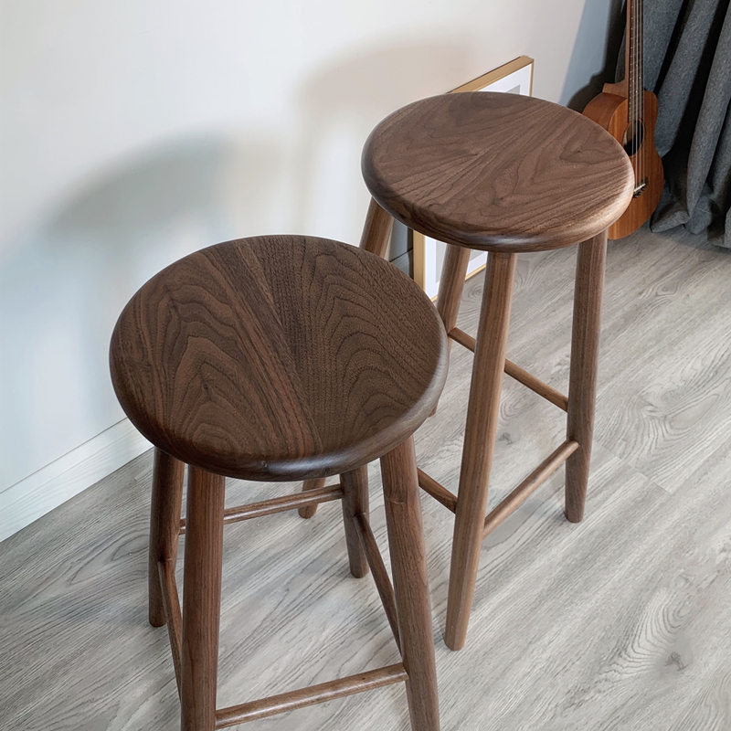 纯实木 黑胡桃原木 酒吧吧台高脚凳子 家用休闲圆形吧台凳 咖啡椅