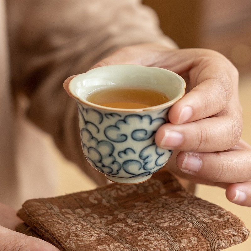 速发米黄汝窑祥云品茗杯陶瓷功夫瓷具茶杯单茶陶杯个人主人杯茶盏