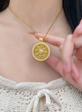 覆古彷黄金色满钻如意圆盘吊坠项