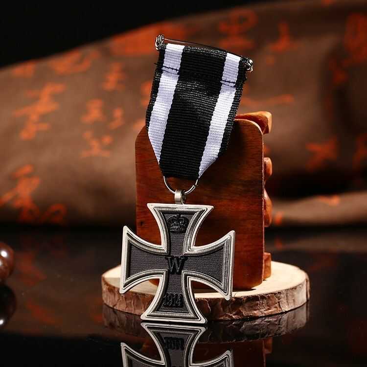 铁十字勋章普鲁士金属徽章配饰二级复刻胸针复刻挂件铁十字徽章