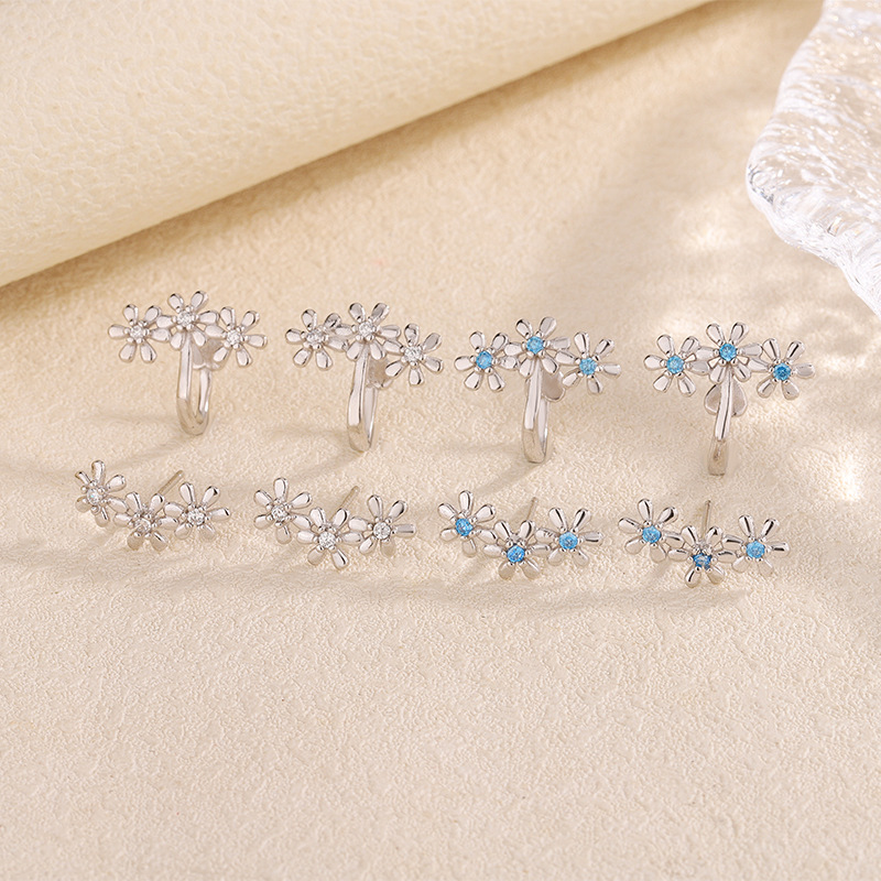 日本品质S999纯银小花朵耳钉女轻奢高级感简约小众少女心镶钻三朵