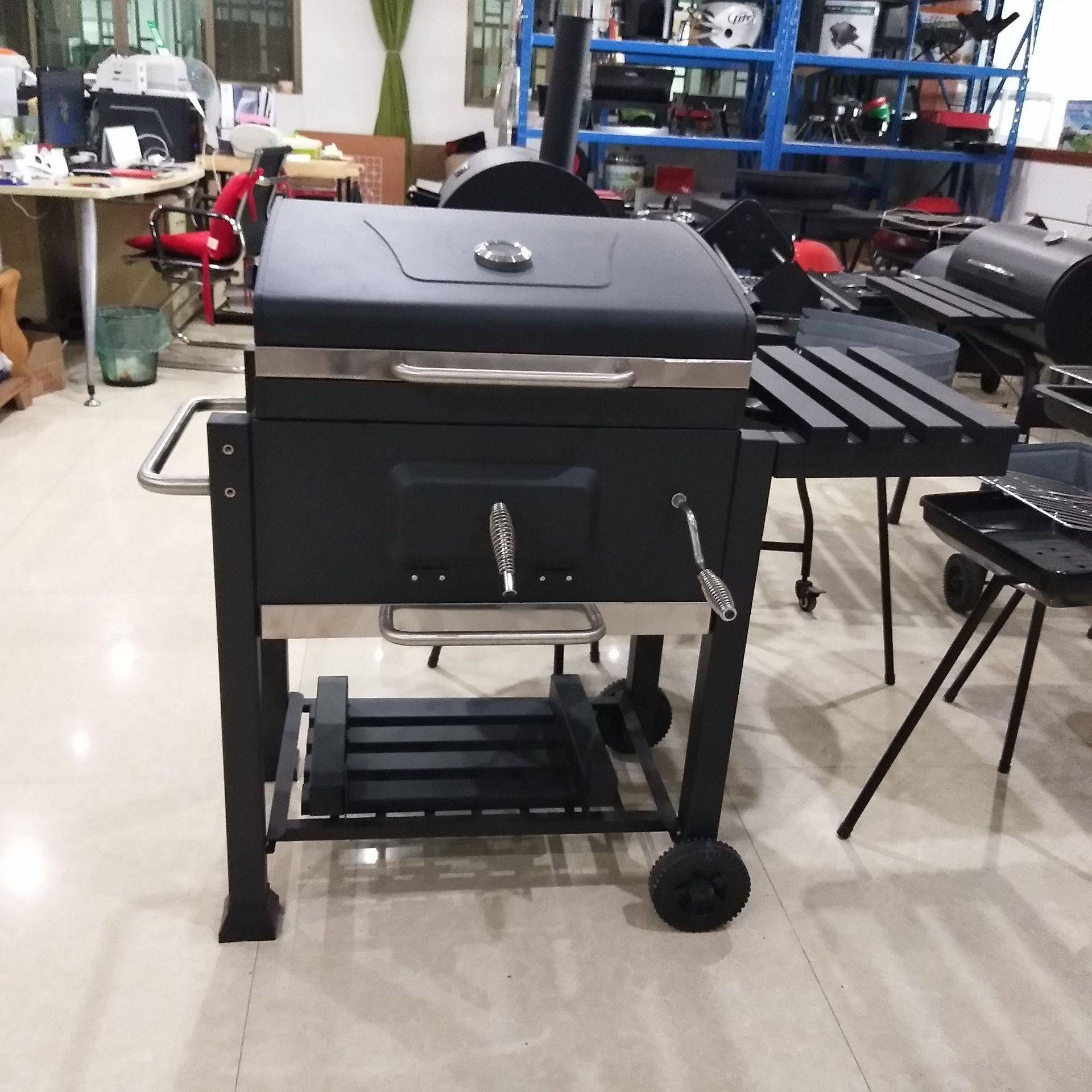 厂家直供bbq大四方炉木炭大型烧烤炉庭院聚会烧肉架户外烧烤用具