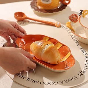 快速发货陶瓷米饭碗造型好看的盘子浮雕一人食仪式U感餐具咖啡杯