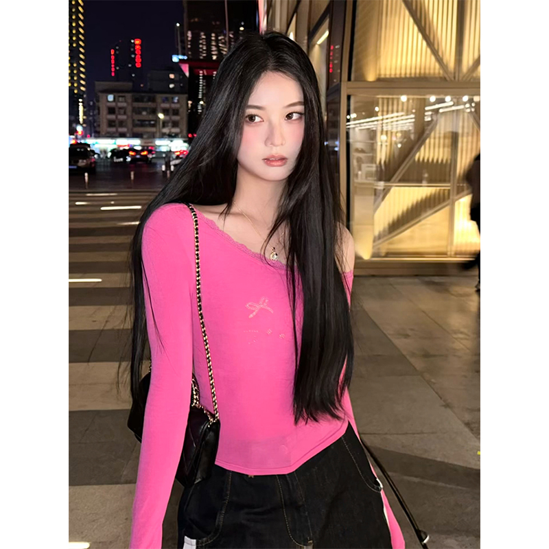 纯欲性感紧身烫钻斜领长袖T恤女蕾丝花边辣妹露肩设计感小众上衣