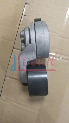 叉车配件 6D102 涨紧轮 6736-61-4120
