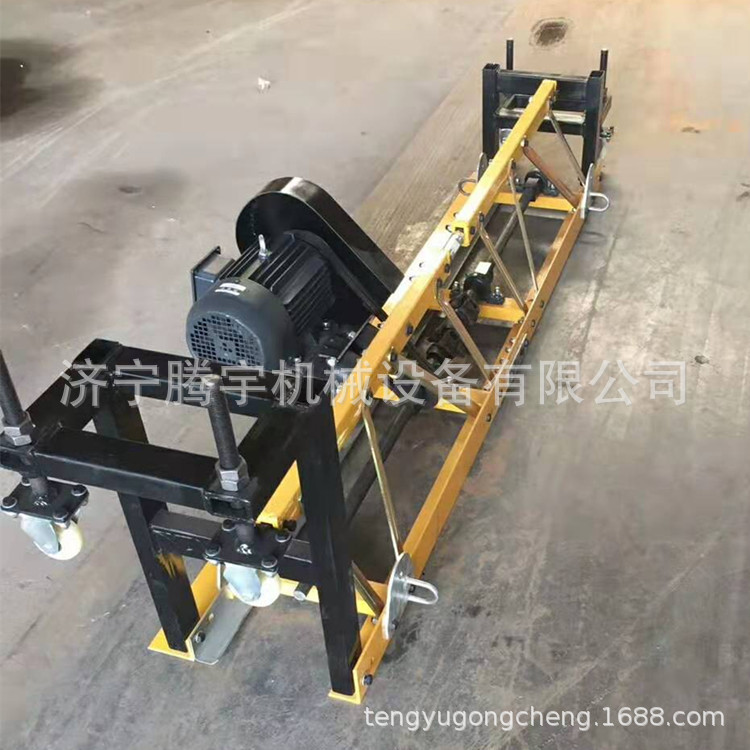5/6米框架式汽油振动梁整平机