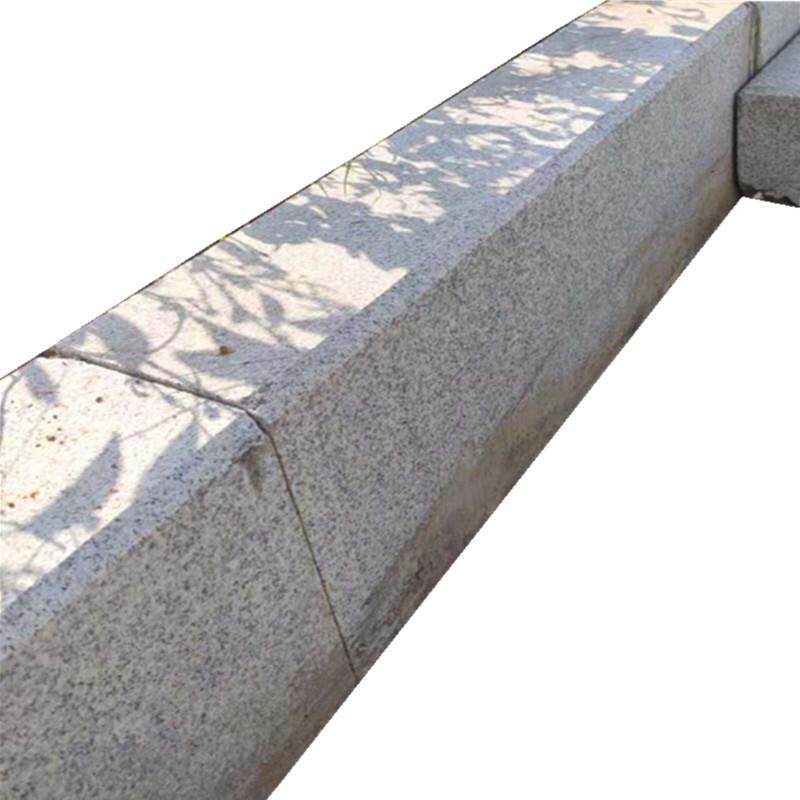 花岗岩芝麻白灰黑火烧板路沿石马路牙路边立缘石公园弧形异形平石