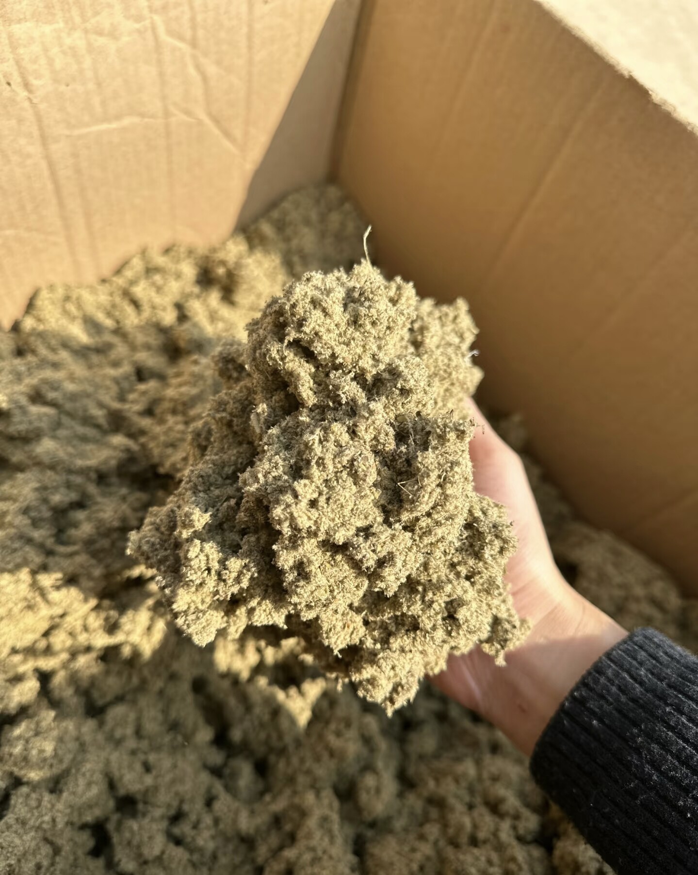野生艾叶艾绒石磨艾绒陈艾灸绒艾绒隔姜灸艾草绒纯艾绒艾草