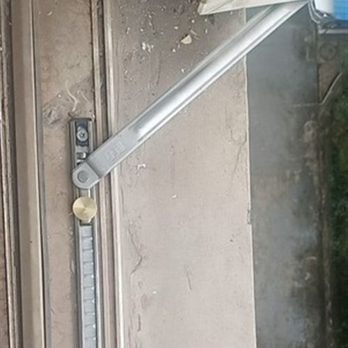 风撑不锈钢塑钢窗户铝合金窗开窗滑撑防风撑限位器铝合金门窗风撑