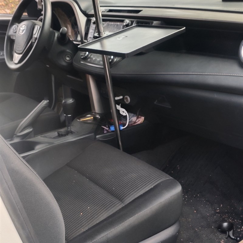 车载笔记本电脑支架吃饭小餐桌板汽车折叠桌子主副驾办公学习桌子