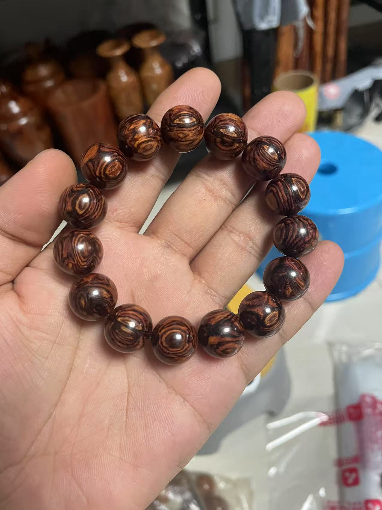 海南黄花梨油梨1.5鬼脸对眼野生料手串佛珠海南发货一物一拍0715