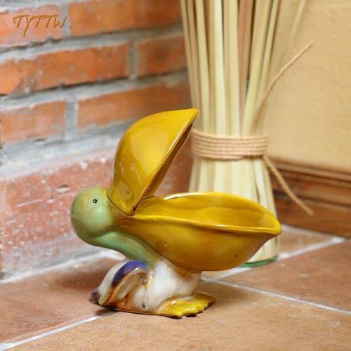 创意海洋系列之鹈鹕招财陶瓷玄关钥匙盘水果盘肥皂盒收纳家居摆件