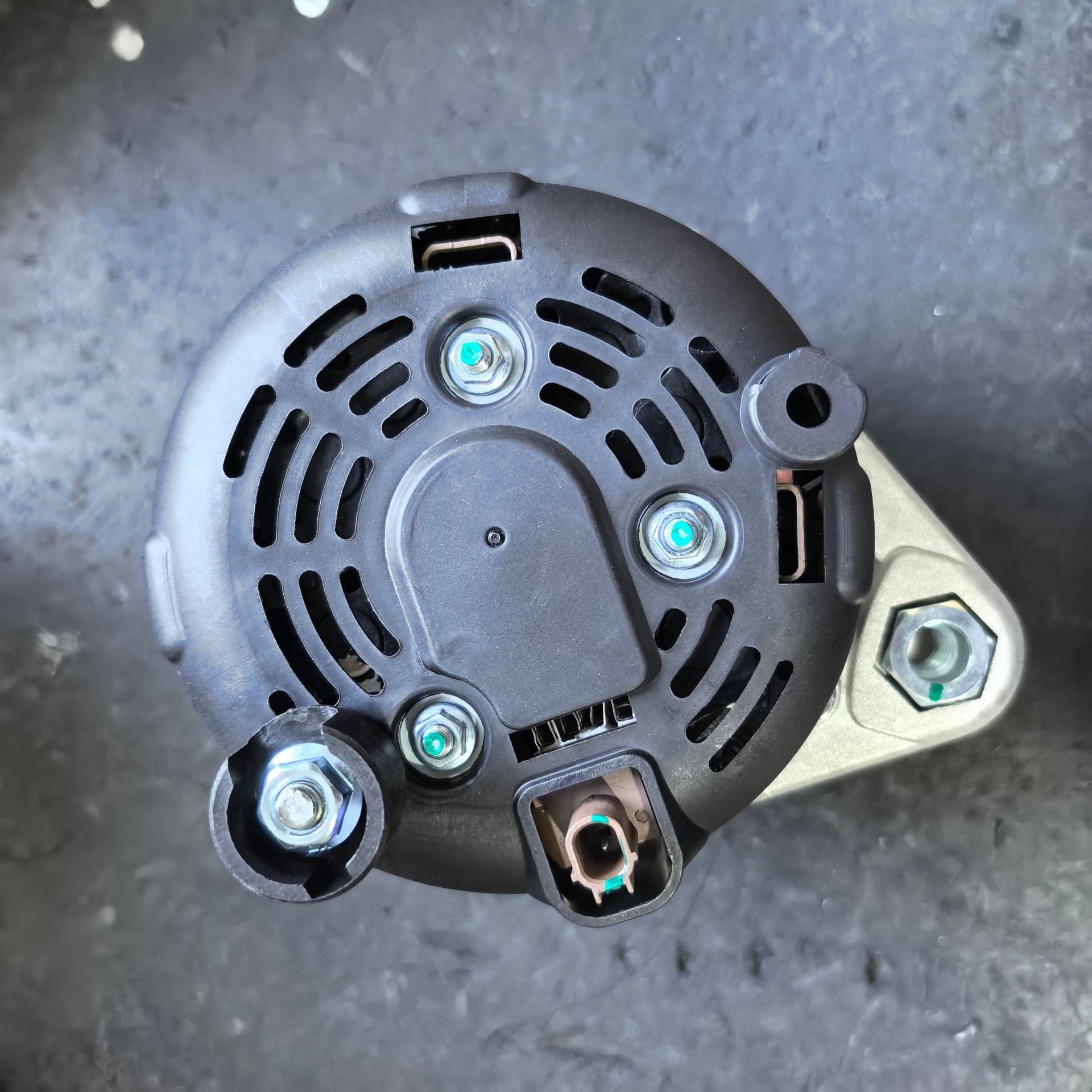 2016-2017 思域1.5L,12V135A 7槽解耦合器顺时针更换 3110059B003