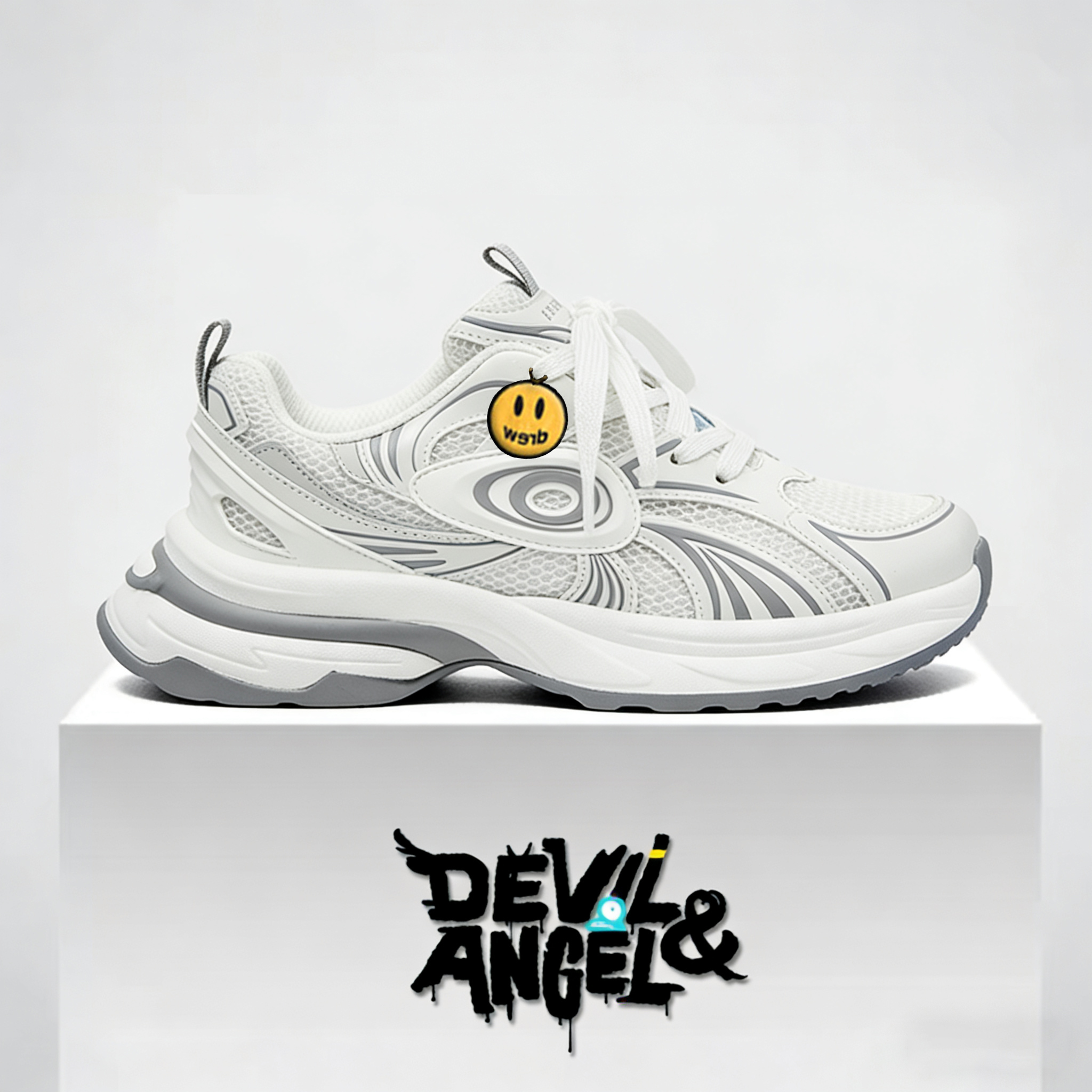 小恶魔与天使笑脸休闲运动鞋