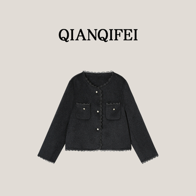 3-13F C 新款复古小香风蕾丝口袋短款圆领大衣 J17