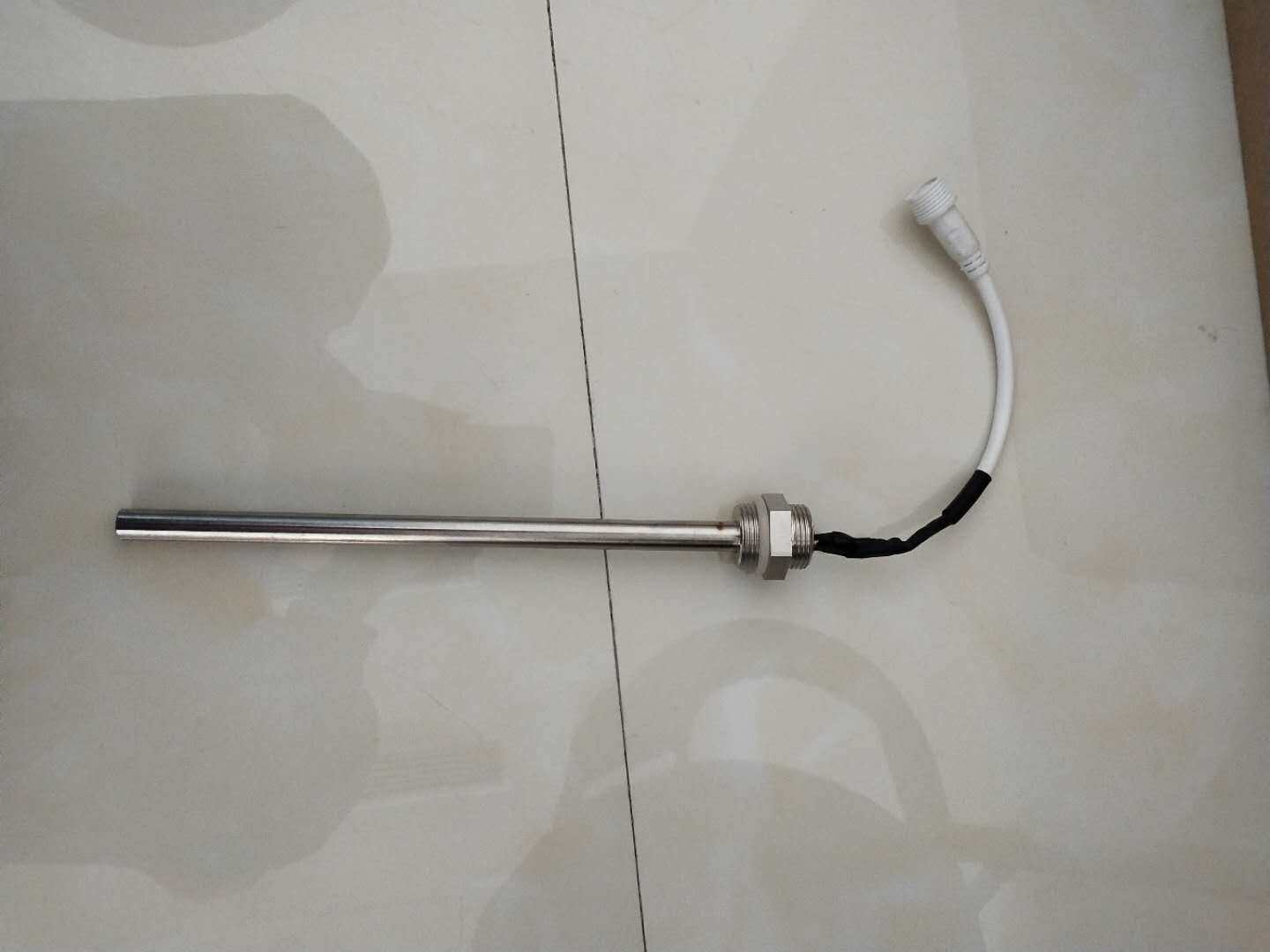 速发仔猪恒温热水器羊水碗加热器猪喝热水猪饮水猪水嘴猪用加热饮