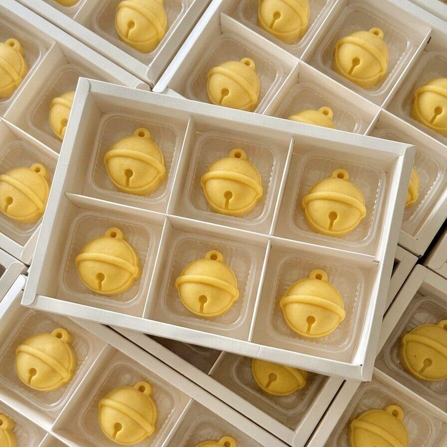 小铃铛中秋宠物月饼模具2026新款冰皮月饼模具手压式家用可爱30克