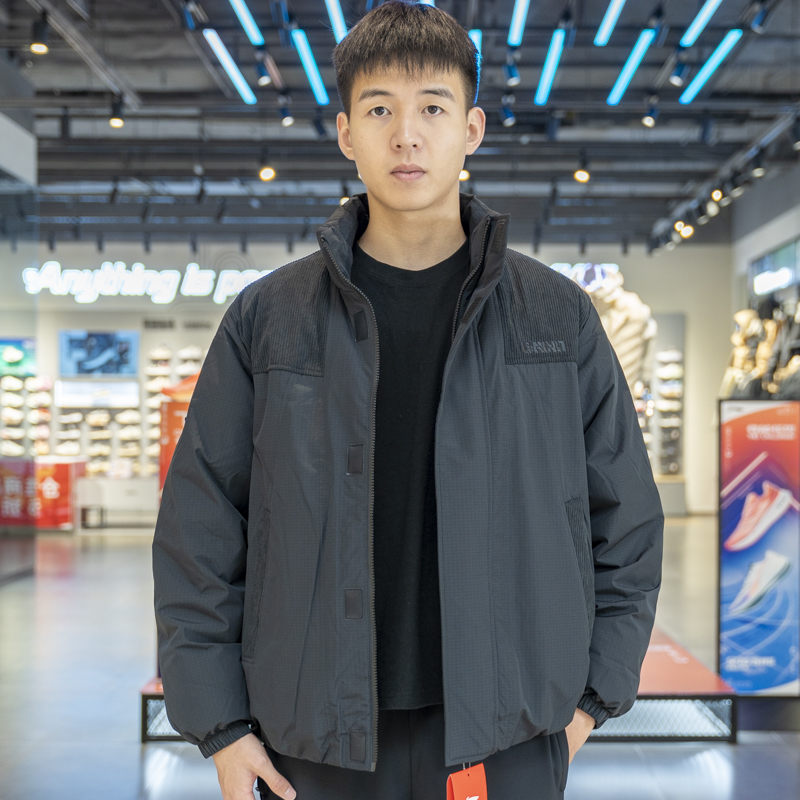 Lining/李宁正品冬季新款男子休闲宽松鸭绒保暖立领羽绒服AYMT147