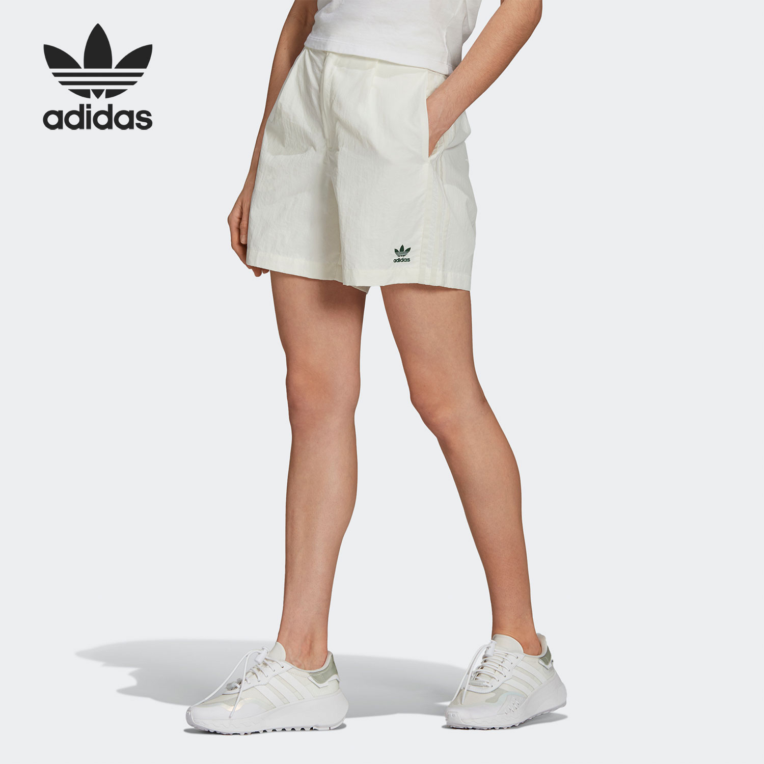 adidas/阿迪达斯正品2021新款女子夏季三叶草休闲运动短裤 h56447