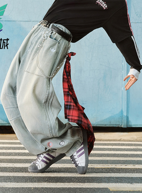 Adidas/阿迪达斯正品三叶草男士时尚经典运动弯刀牛仔长裤KT6366