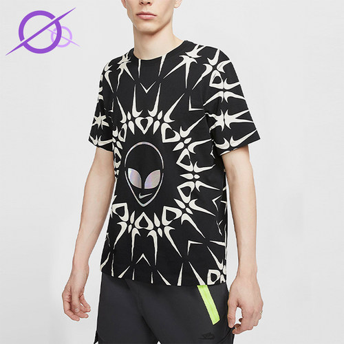 Nike/耐克正品男士印花休闲运动圆领短袖正肩袖T恤CT7051-010